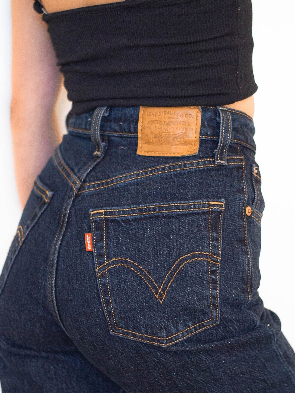 Levis Ribcage Straight - 27 - Picture 4 of 8